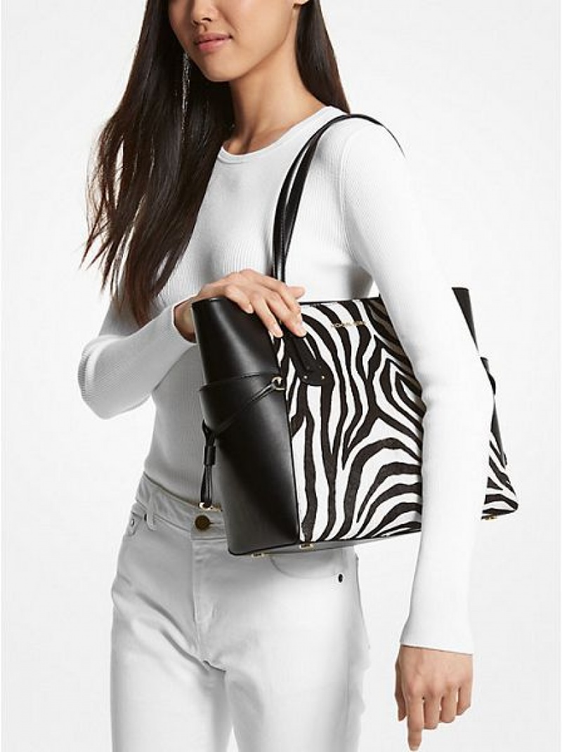 Michael Kors Voyager Small Zebra Printed Calf Hair Tote Çanta Kadın Siyah | 938240-UCK